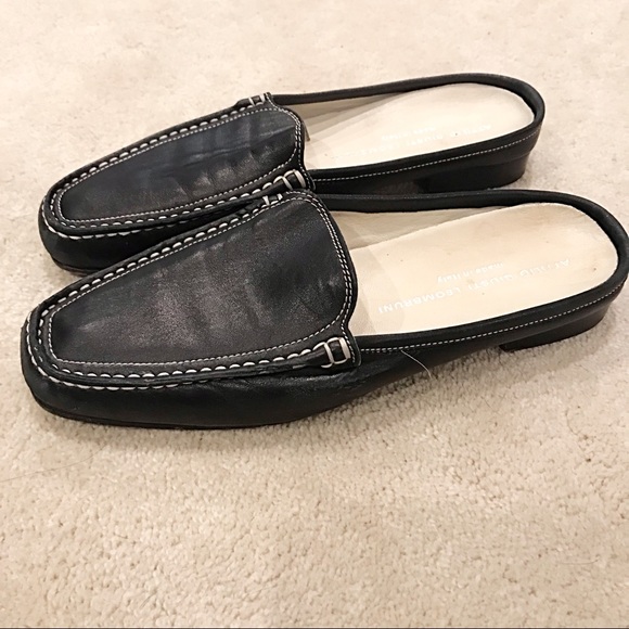 Attilio Giusti Black Leather Loafer Mules - Picture 2 of 7